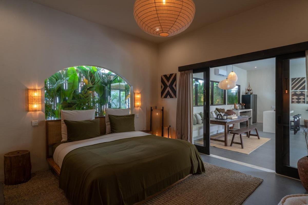 The Jungle - Luxurious & Tropical Concept - 3Br - Central Canggu 외부 사진