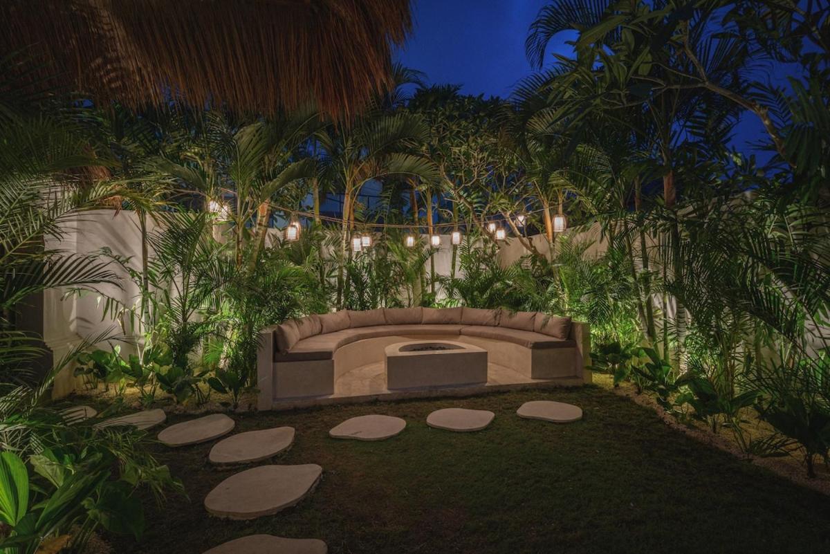 The Jungle - Luxurious & Tropical Concept - 3Br - Central Canggu 외부 사진