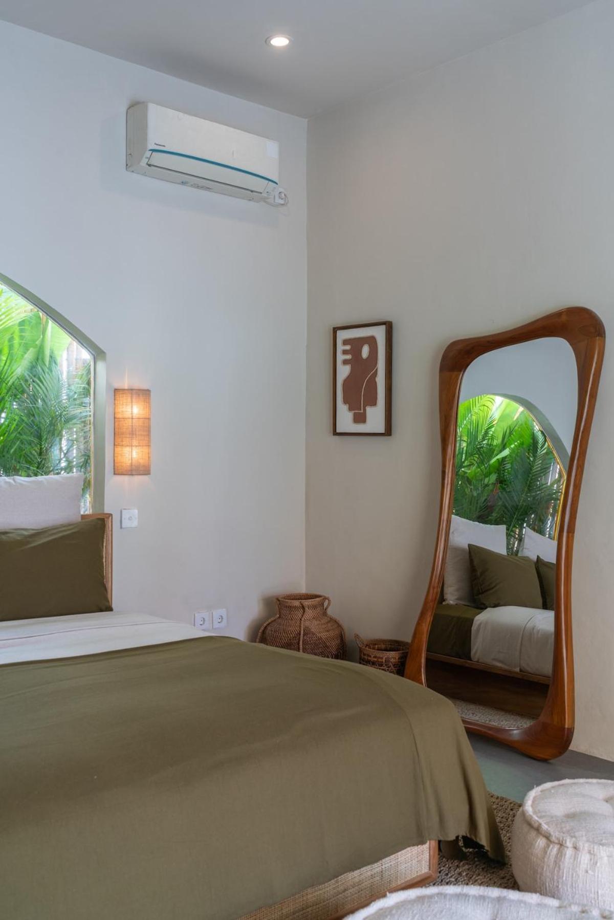 The Jungle - Luxurious & Tropical Concept - 3Br - Central Canggu 외부 사진
