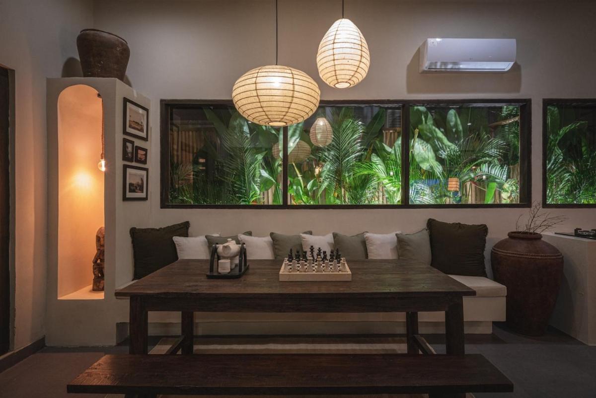 The Jungle - Luxurious & Tropical Concept - 3Br - Central Canggu 외부 사진