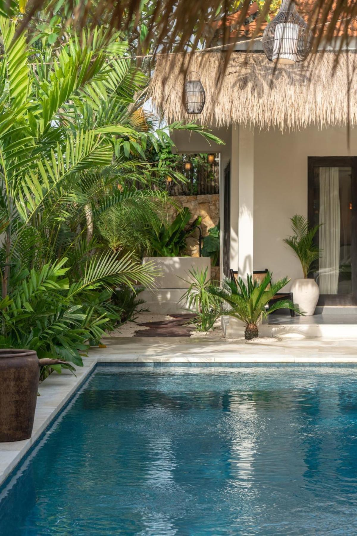 The Jungle - Luxurious & Tropical Concept - 3Br - Central Canggu 외부 사진