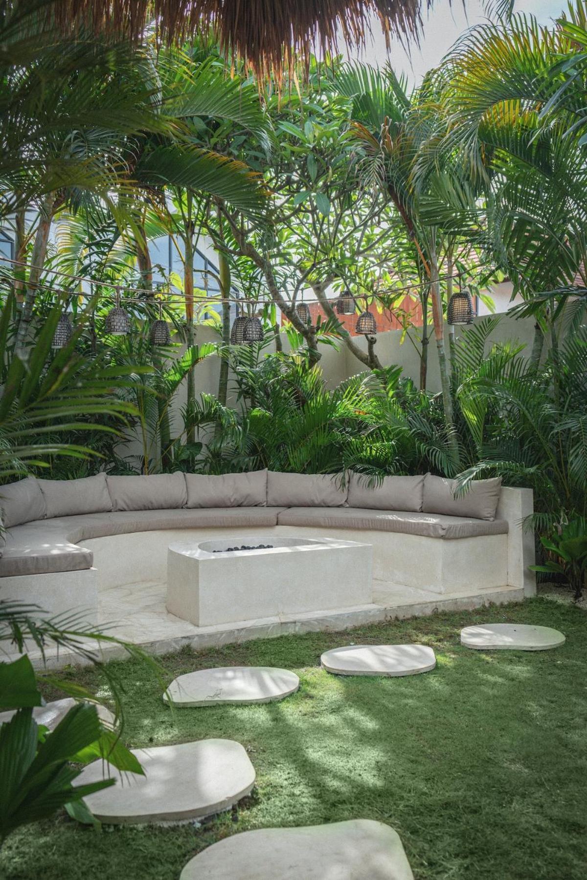 The Jungle - Luxurious & Tropical Concept - 3Br - Central Canggu 외부 사진
