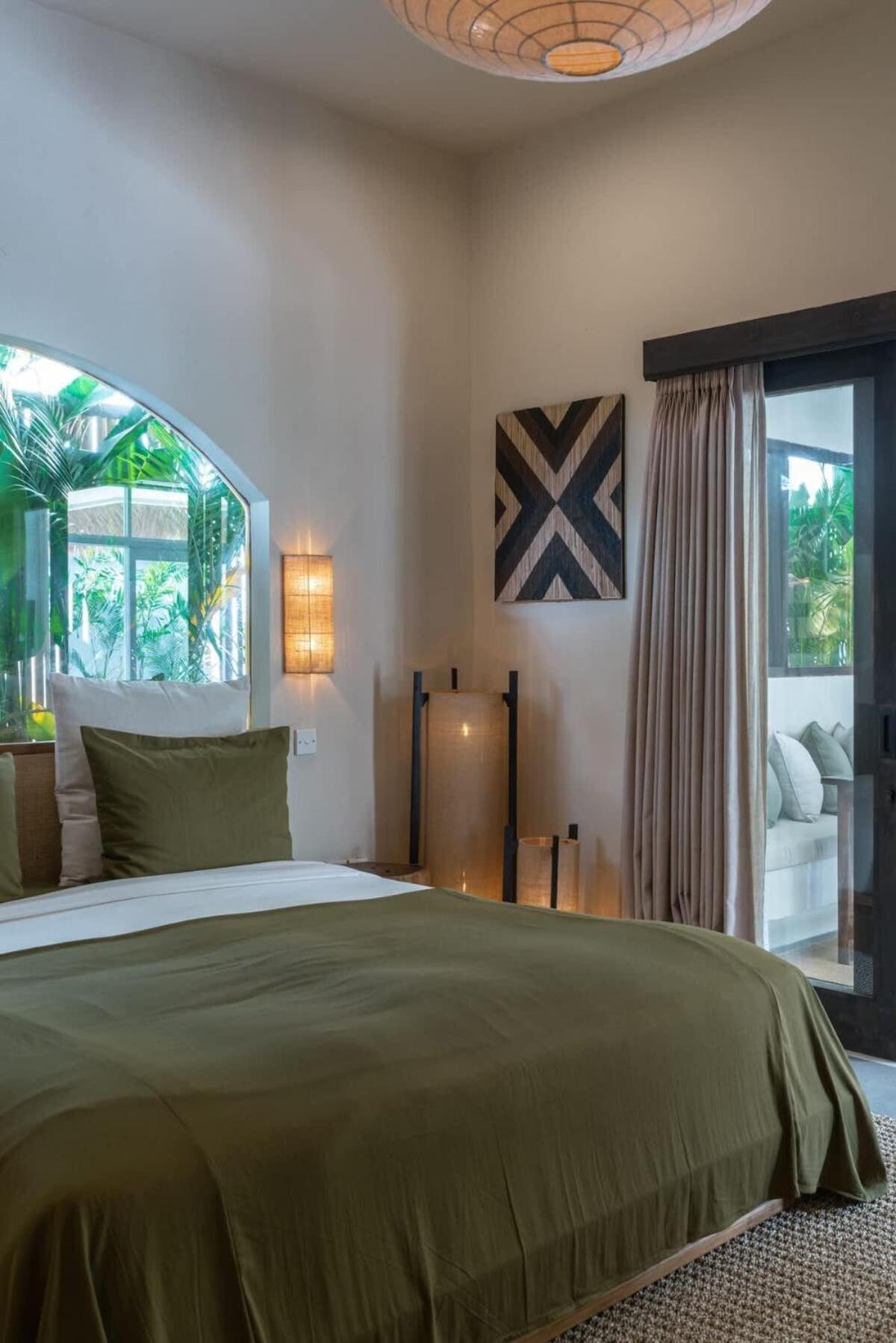 The Jungle - Luxurious & Tropical Concept - 3Br - Central Canggu 외부 사진